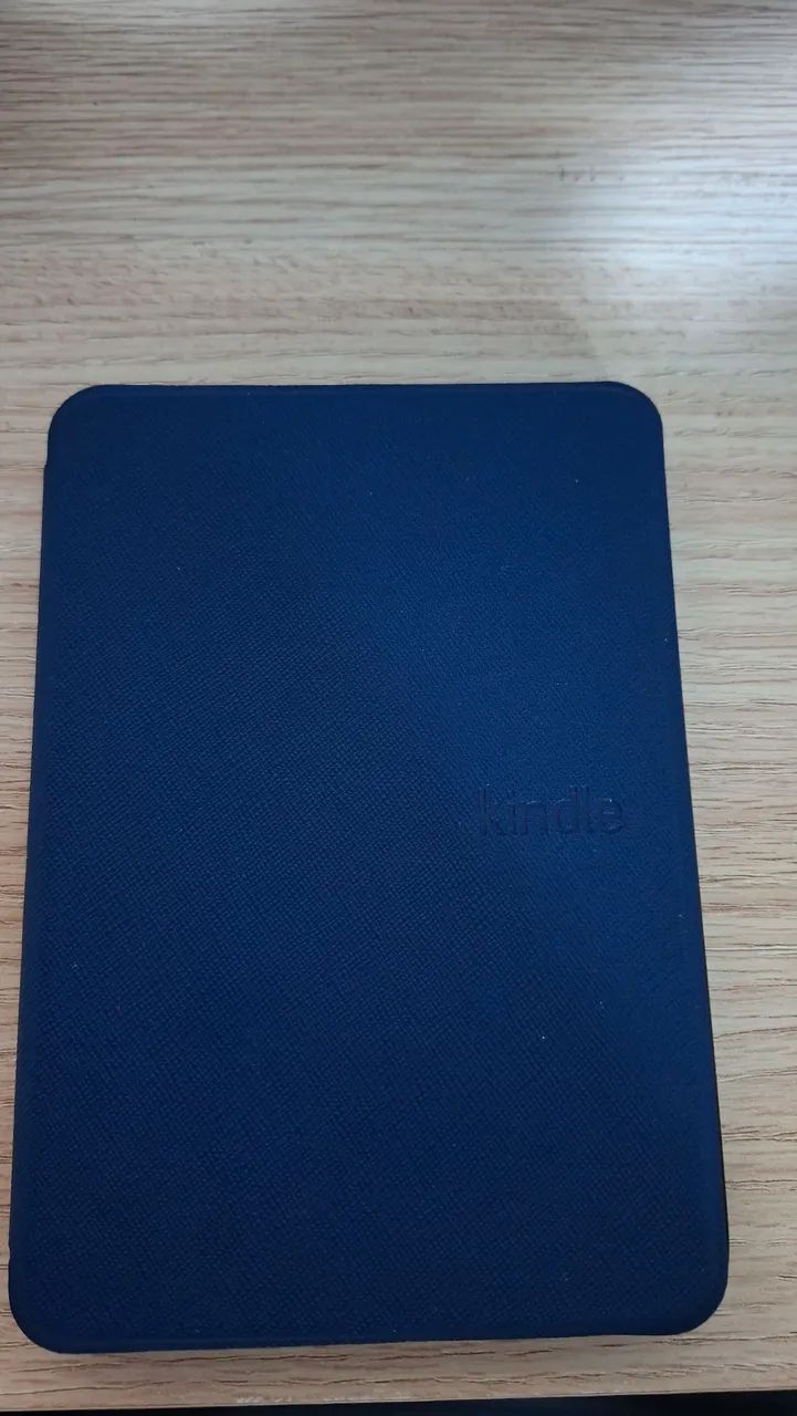 Kindle 16GB (Geração mais recente) + Capinha Protetora + Cabo USB - Foto 4