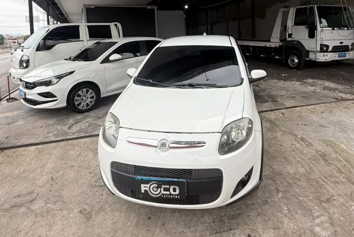 Fiat Palio Sporting 1.6 Flex 16V 5P 2014 - Foto 2