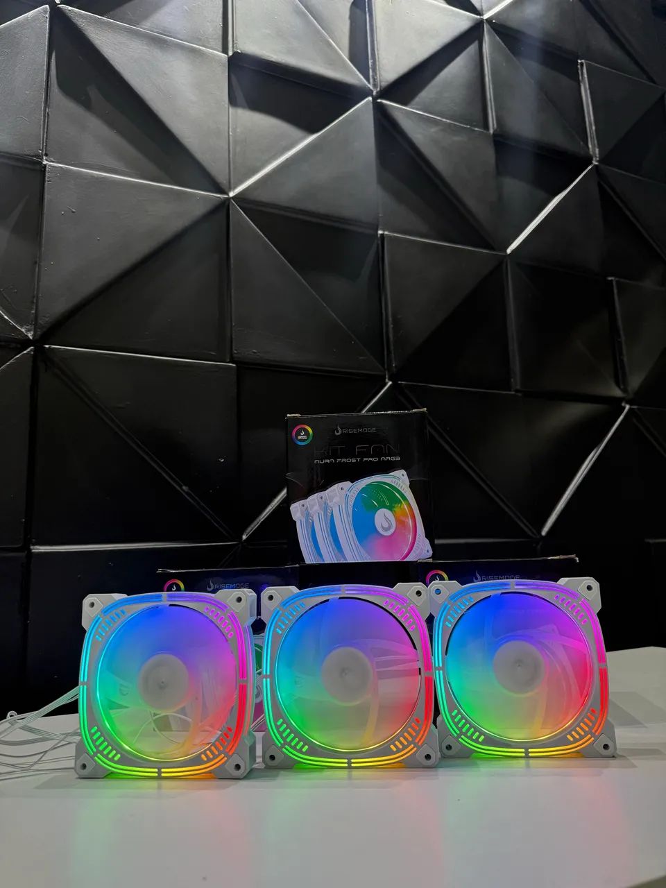 Kit 3 fans ARGB Aura white + controladora  - Foto 2