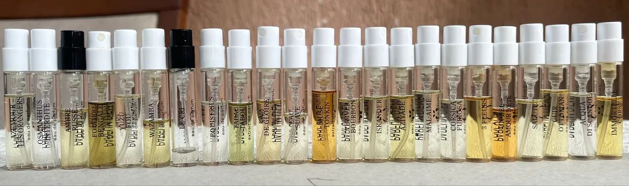Parfum d Empire Discovery Set 23 x 2 mL - Foto 2