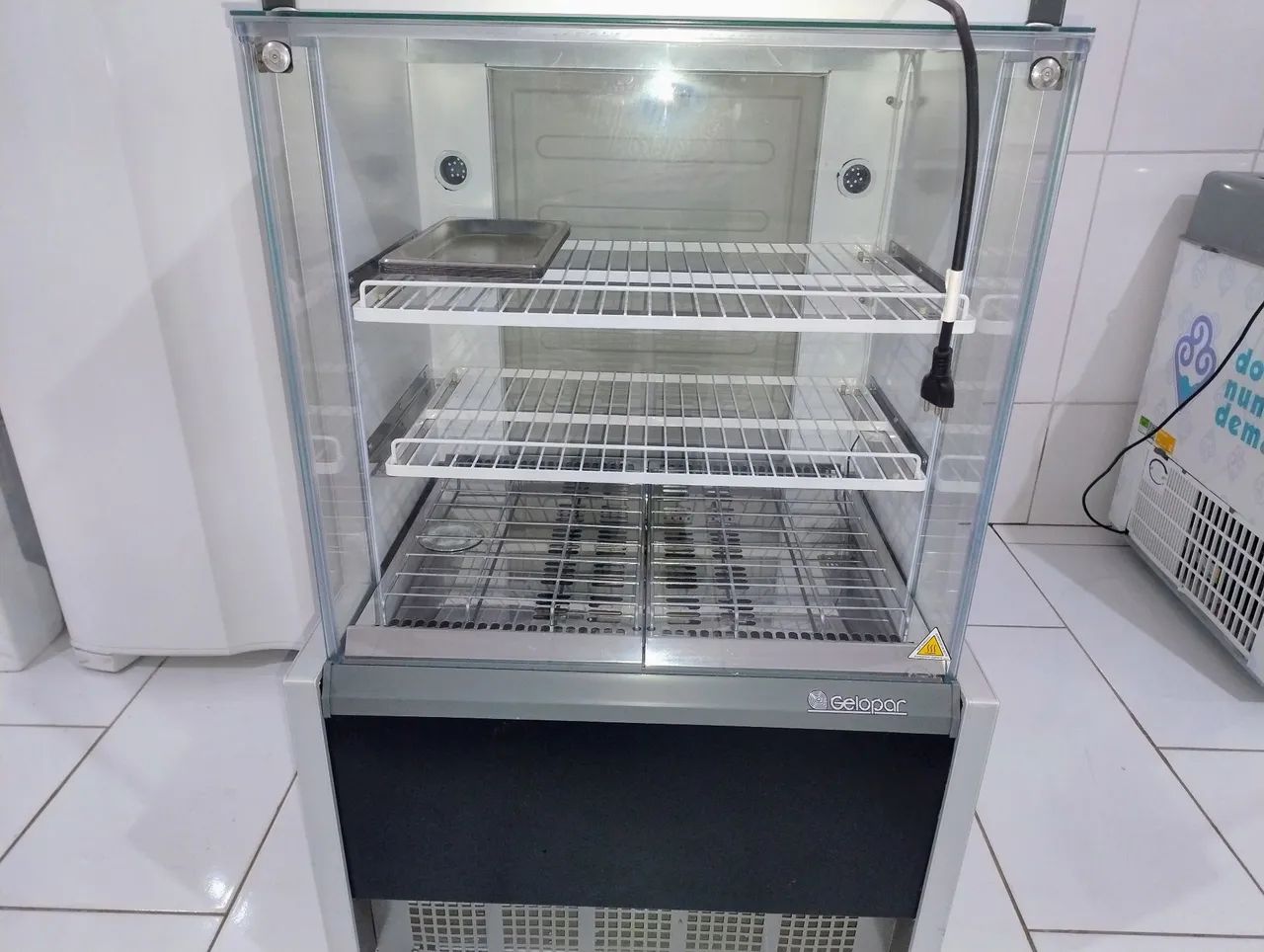 Vitrine de salgados galopar meqa 75
