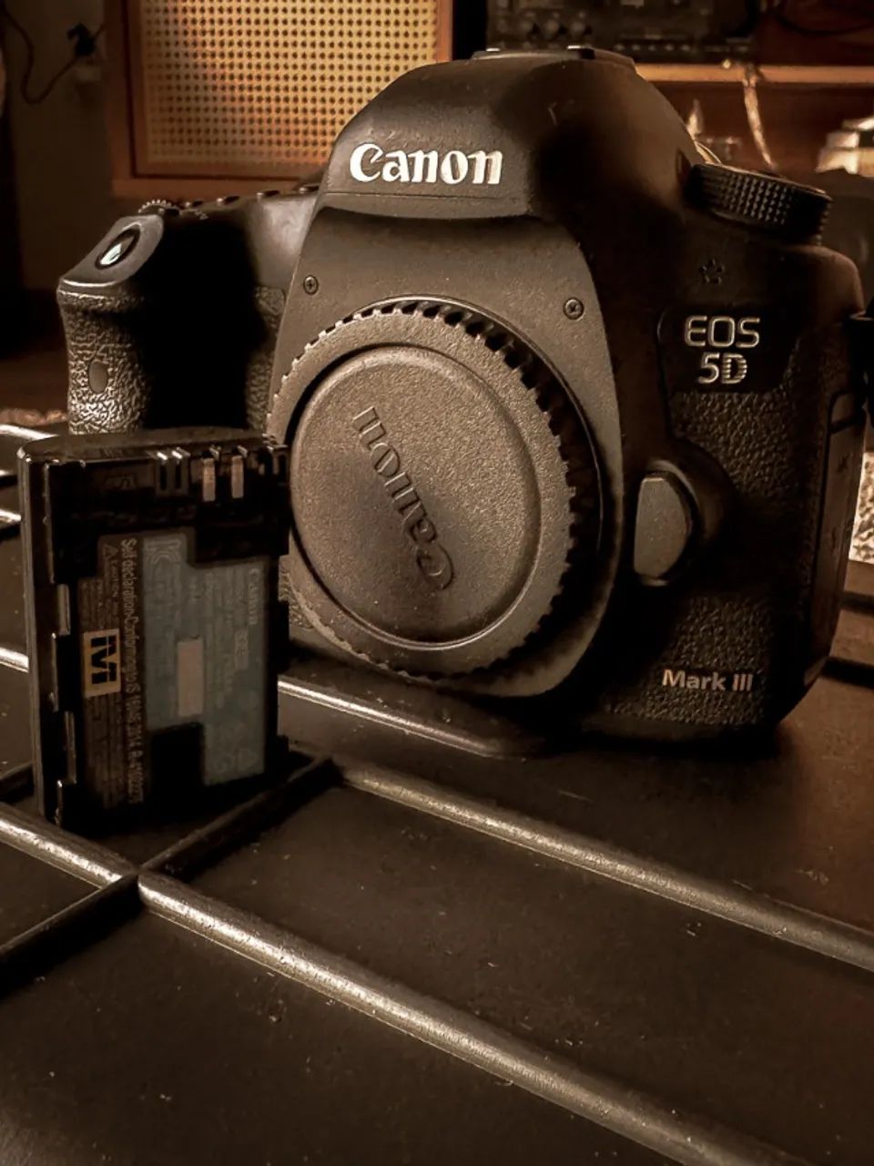 Canon EOS 5D Mark III - APENAS 4.739 CLIQUES - Estado de Colecionador