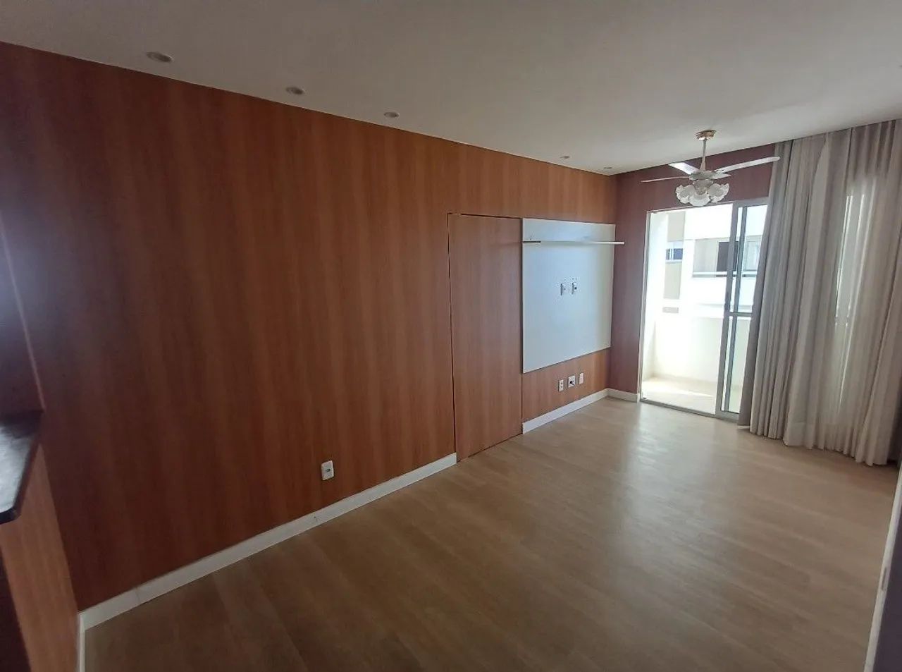 APTO 3/4 + SUITE - SEMI MOBILIADO  - Foto 5