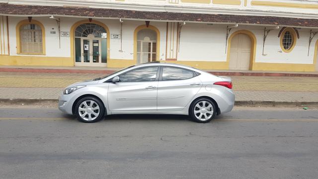Elantra GLS 1.8 Automático + Teto - Foto 4