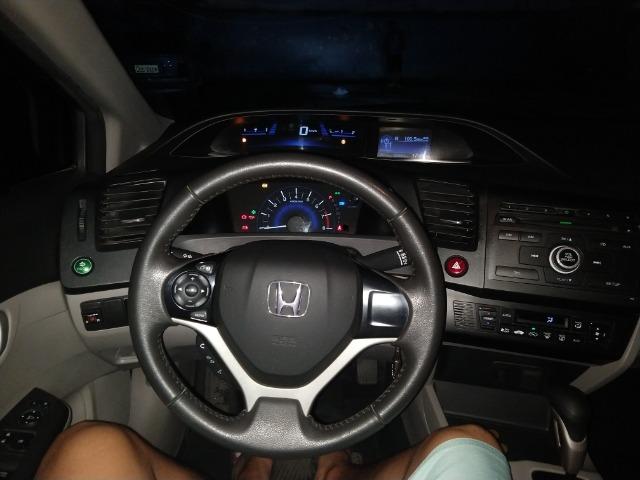 Honda Civic 2016 baixo KM - Foto 9