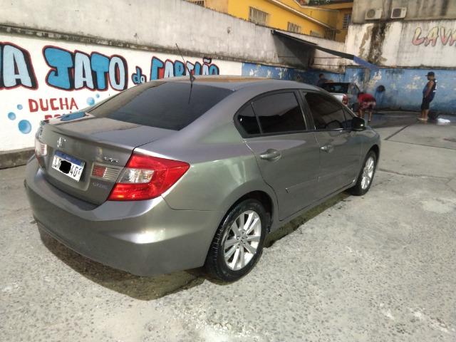 Honda Civic 2016 baixo KM - Foto 4