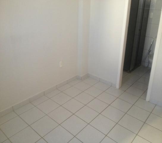 Aluga-se Residencial Maria Emilia do Rosario - Foto 9