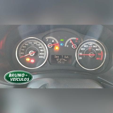 Fiat grand siena 1.4 atractive 16/16 completo. - Foto 6