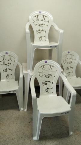Conjunto de Mesa Plastica Emily - Foto 5