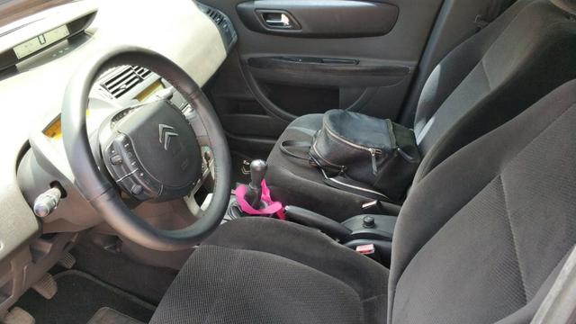 Oportunidade!!! Lindo C4 Hatch 1.6 Completo - Manutenção em dias - Foto 4