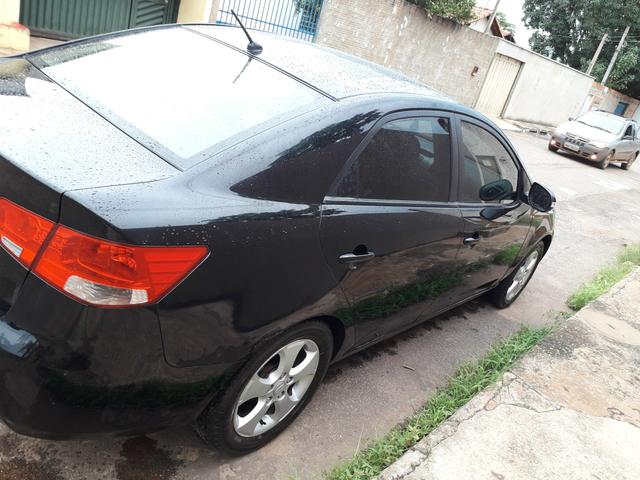 Kia Cerato 2010 Automático - Foto 3