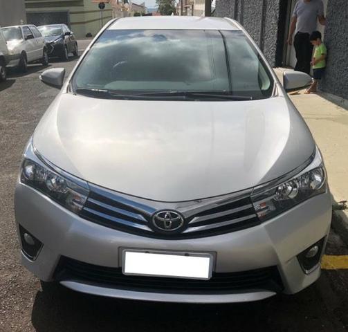 Vende-se Corolla 2016, Automático Prata GLI 1.8 com os Opcionais do XEI - Completo