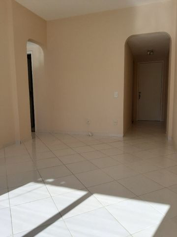 Alugo Apartamento Andaraí - Foto 2