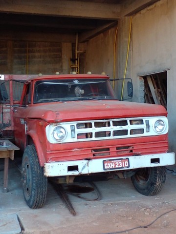 CAMINHÃO DODGE 1975