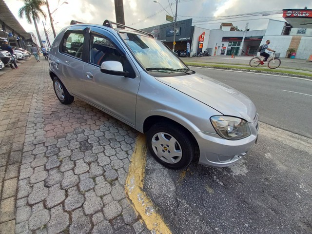 CELTA LT 1.0 COMPLETO 2015