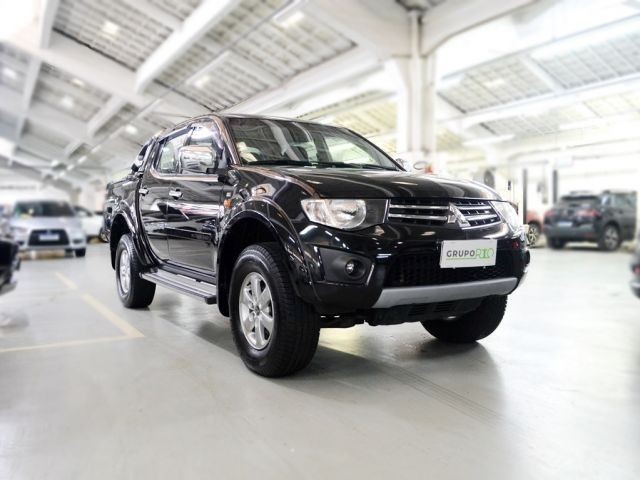 L200 TRITON 2015