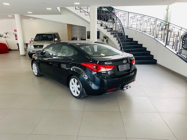 HYUNDAI ELANTRA 2013 1.8 GLS 16V GASOLINA 4P AUTOMÁTICO