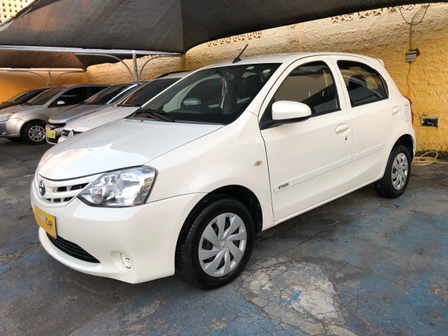ETIOS X HATCH 1.3FLEX AUTOMÁTICO