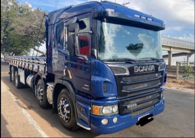 SCANIA P310 8X2 ANO 2013