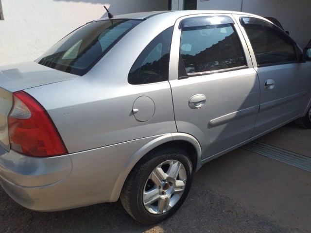 VENDO CORSA SEDAN 2003