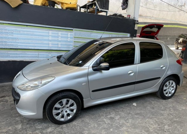 CARRO TOP DEMAIS