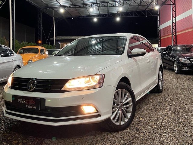 JETTA 1.4 TSI COMFORTLINE 2016