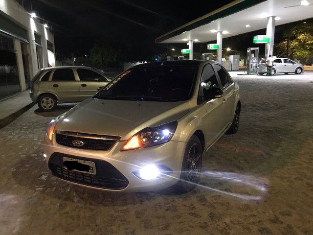 VENDO OU TROC FORD FOCUS 2011 GNV LEIA