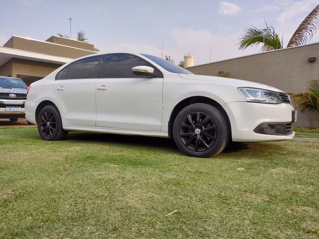 JETTA 2012 CONFORTLINE 2.0 FLEX AUTOMÁTICO