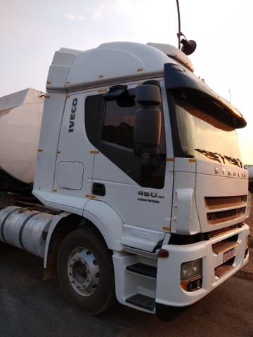 IVECO STRALLYS 460 AUTOMÁTICO