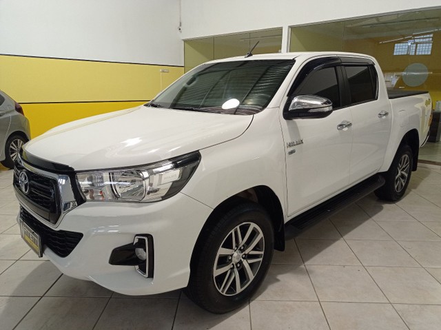 MARAVILHOSA HILUX SRV 2.7 FLEX 4X4 AUTOMÁTICA 2019 !!!