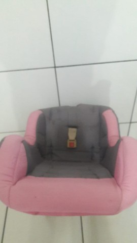 Cadeirinha para criança semi nova para carro , sem acessórios Cinto Até  25Kg - Artigos infantis - Três Bandeiras, Foz do Iguaçu 1018647966 | OLX