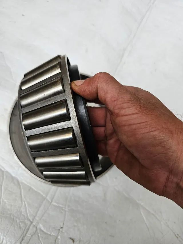 Rolamento 33220 de rolos conicos novo skf - Foto 2