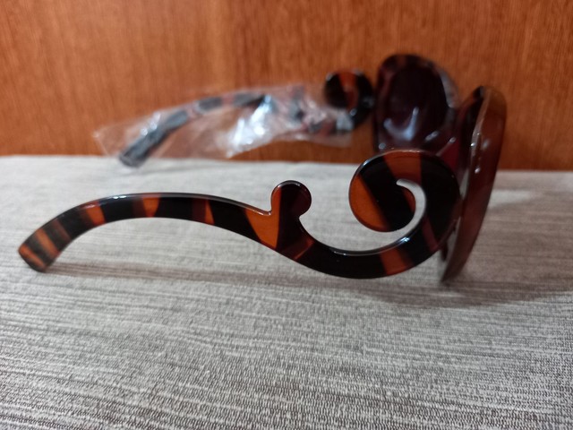 Óculos de sol modelo Capri - Foto 2