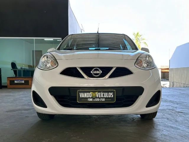 Nissan March S 1.0 - Foto 2
