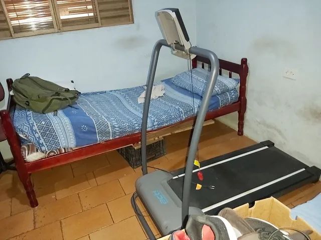 Esteira Ergométrica Eletrônica ACT! Home Fitness CLE 10 classic<br><br>