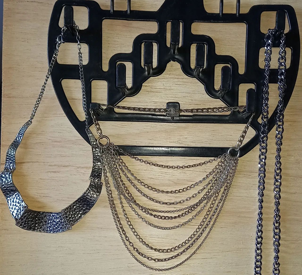 Conjunto de colares feminino - estilo clássico e moderno - Foto 4
