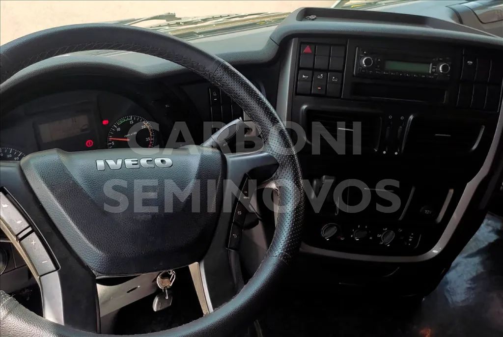 IVECO HI WAY 600S44T 6X2, ANO 2018/2019 - Foto 10