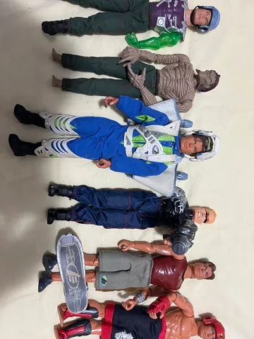 Bonecos Max Steel