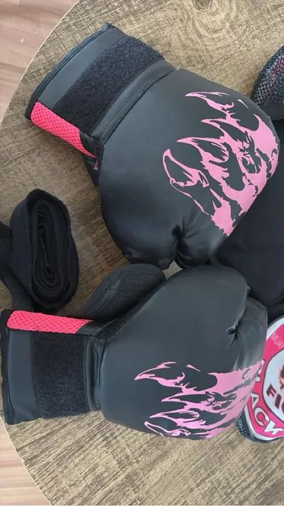 Luvas de Boxe - Tamanho M - Novas