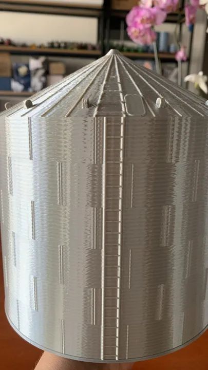 Miniatura de Silo de grãos escala 1/64  - Foto 3
