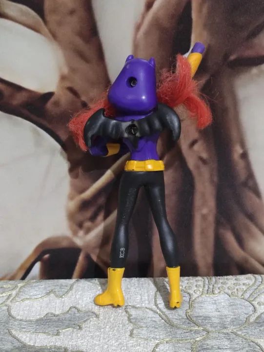 Boneca Bat Girl - A Heroína que Faltava na Sua Coleção! - Foto 3