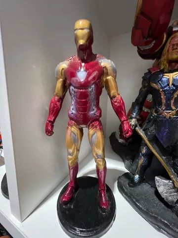 Estatueta em resina Homem de ferro 