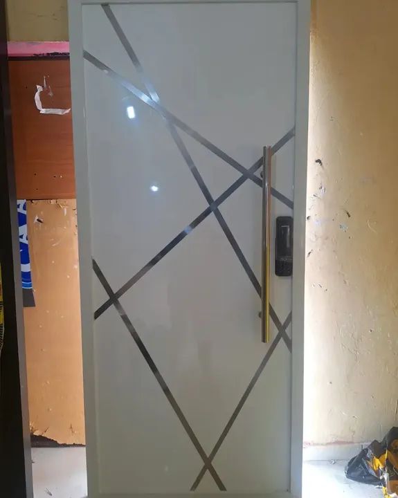 Portas pivotantes acm alumínio  - Foto 4