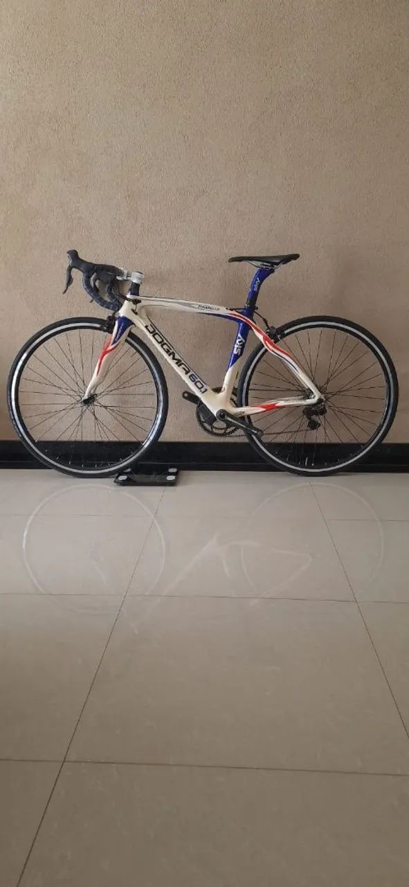 Speed eletrônica Di2 Pinarello Dogma 60.1 Sky - Foto 4