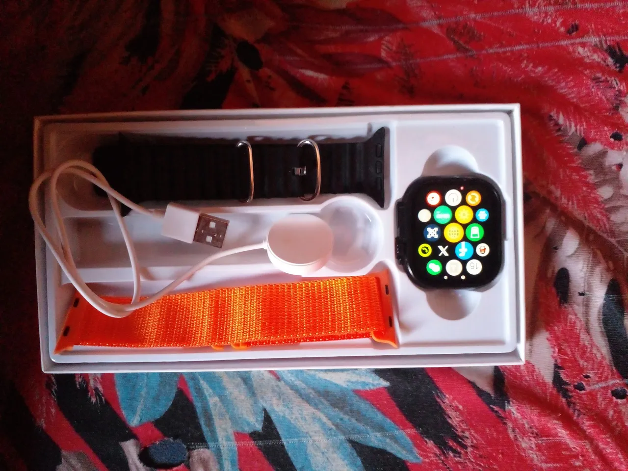 Smartwatch com Pulseiras e Carregador