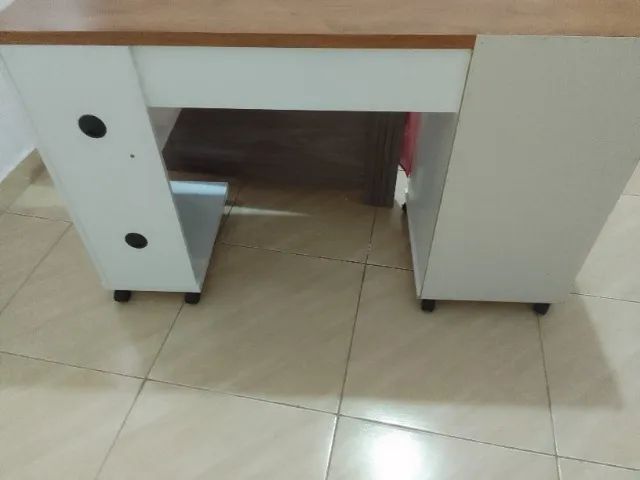 Mesinha para escritório  - Foto 4