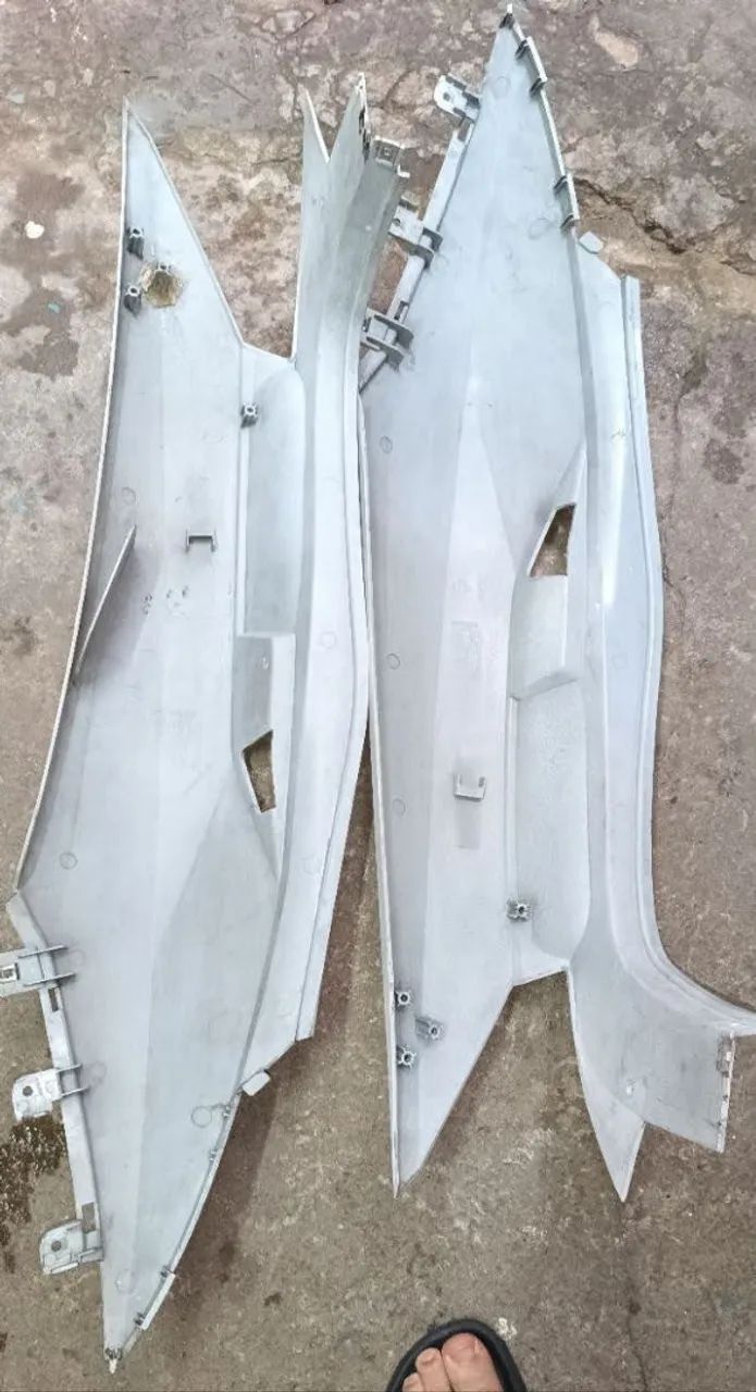 Par carenagens laterais dafra Citycom 300i 2013 - Foto 4