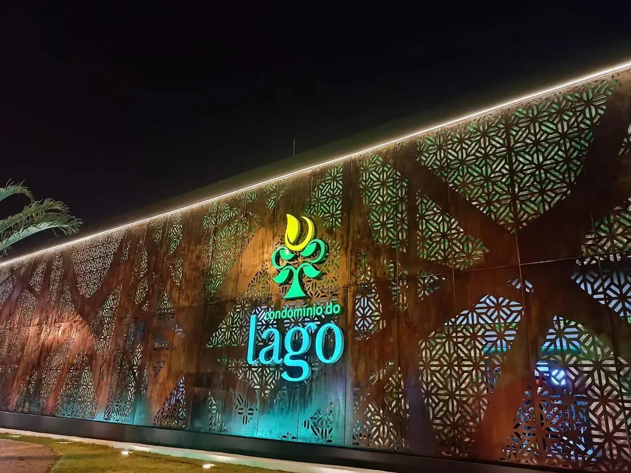 EXCELENTE LOTE CONDOMÍNIO DO LAGO | 817m²