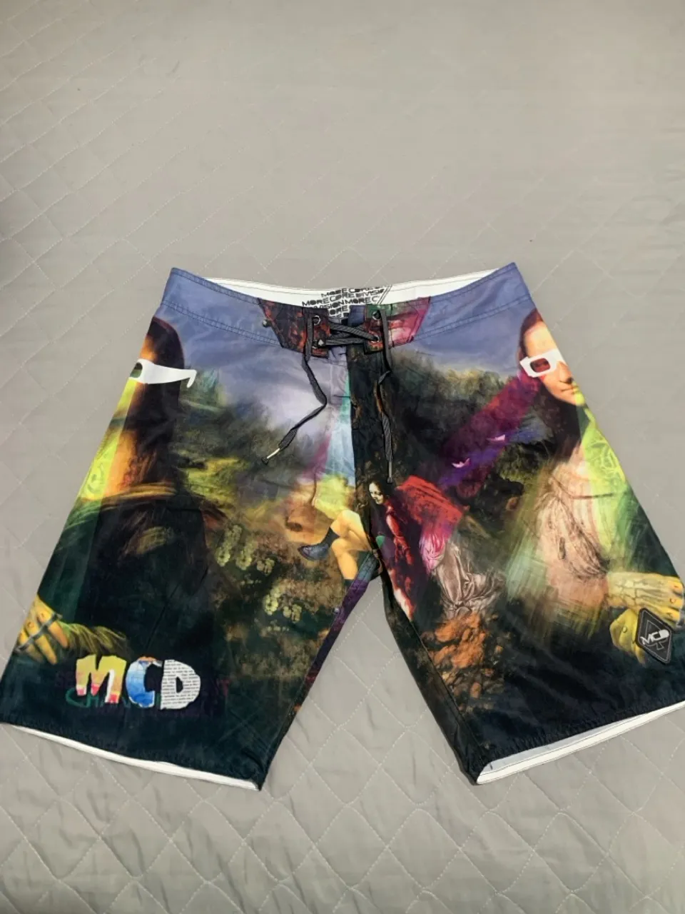 Shorts MCD Estampado Exclusivo