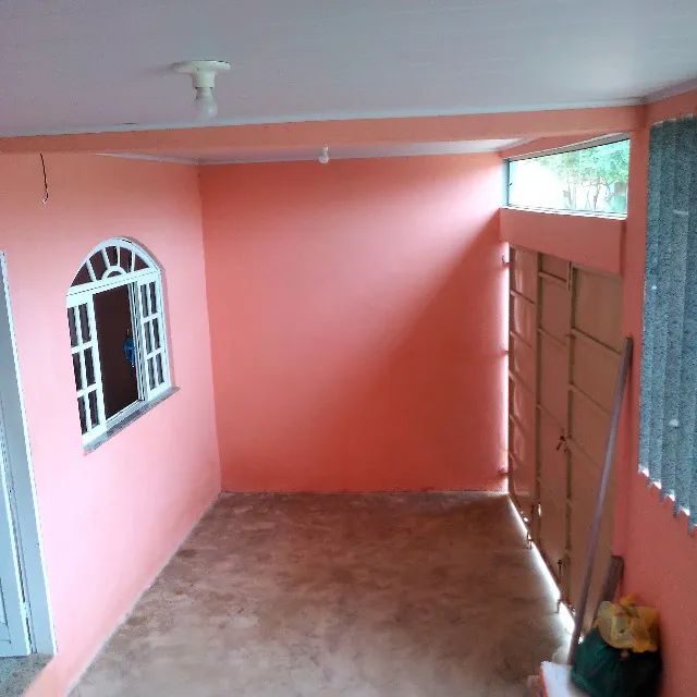 Vendo Casa com Terraco e Garagem - Foto 2